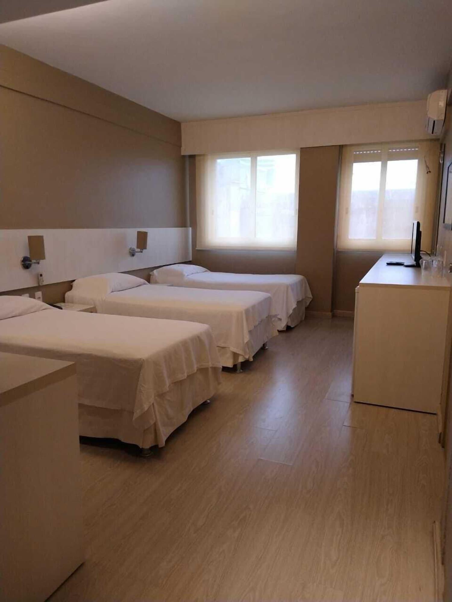 塔酒店 佩洛塔斯 外观 照片