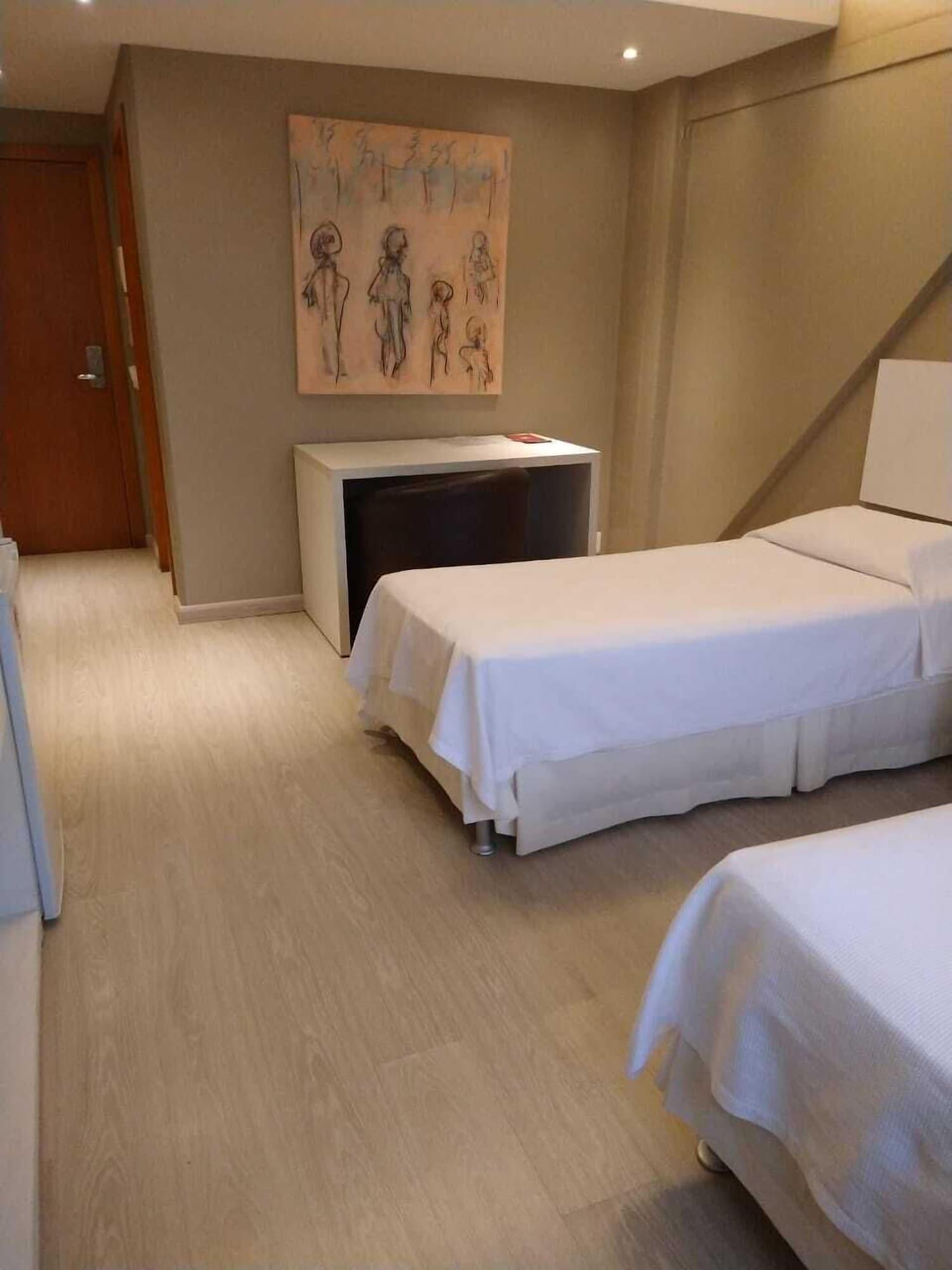 塔酒店 佩洛塔斯 外观 照片